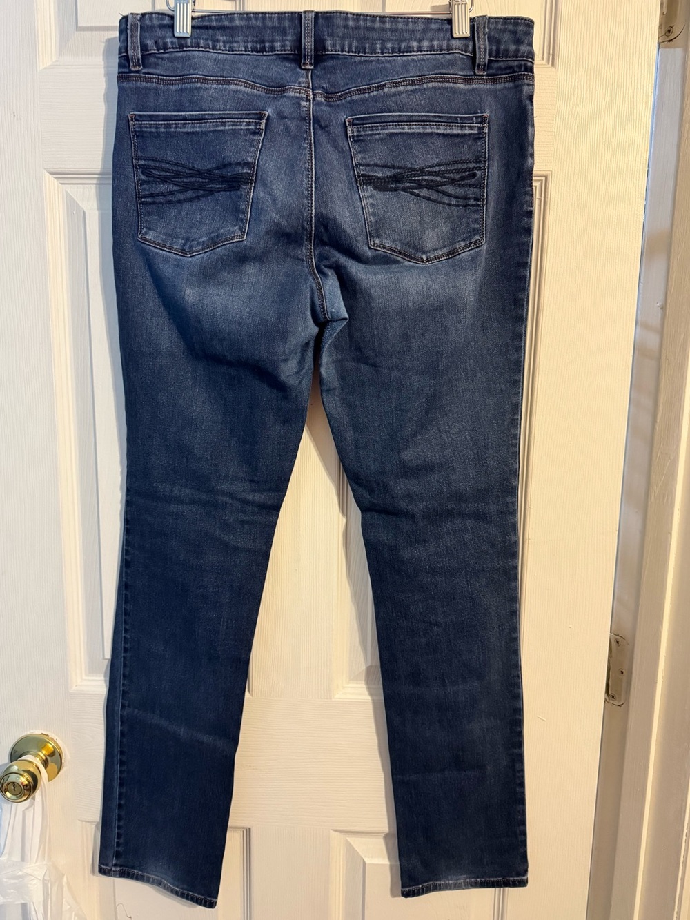 White House Black Market Dark Navy Straight Leg Jeans - Picture 4 of 4